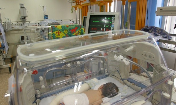 Gdy urodził się w 23. tygodniu, lekarze od razu spisali go na straty, uratował go pisk