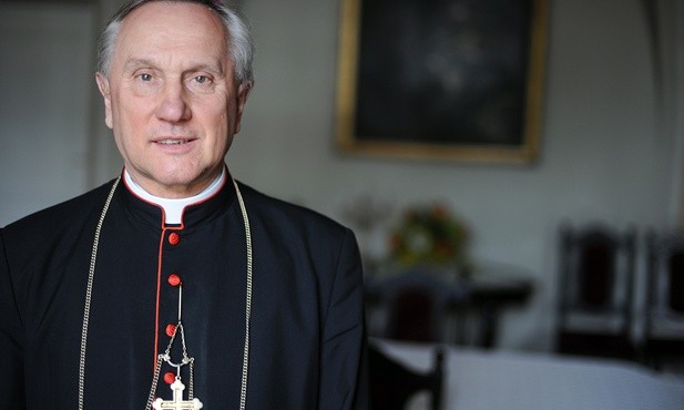abp Edward Ozorowski