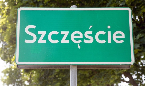 Który naród jest najszczęśliwszy, na którym miejscu Polacy?