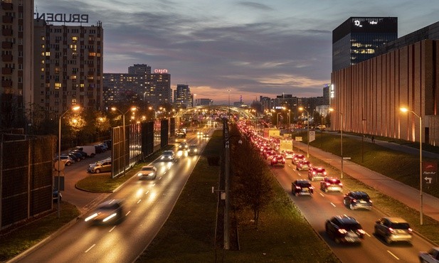 Katowice. Rośnie liczba samochodów, maleje liczba wypadków 