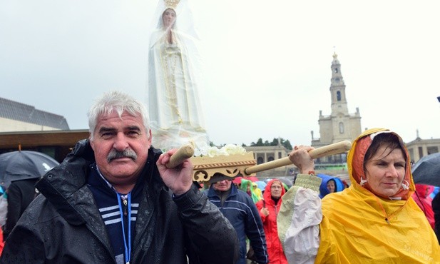 Badania trzeciej tajemnicy fatimskiej