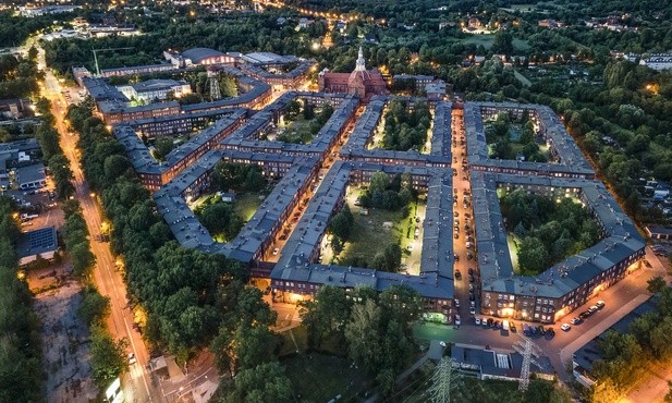 Śląskie. Kopalnia srebra, Nikiszowiec, czy Jasna Góra. Nauczyciele i edukatorzy poznają historię regionu