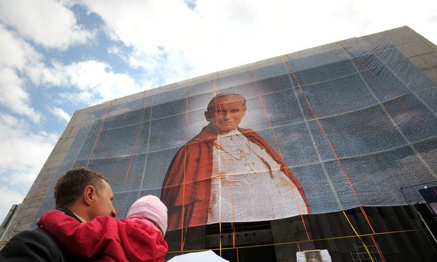 Wybór Polaka na papieża czwartym wydarzeniem ostatniego stulecia w historii Polski
