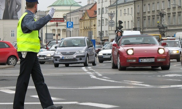 Długi weekend na drogach