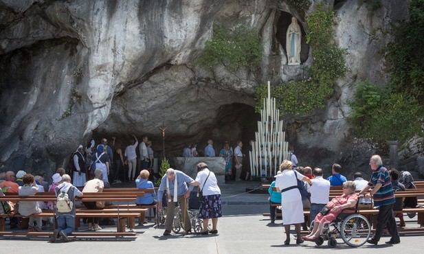 Lourdes, grota objawień