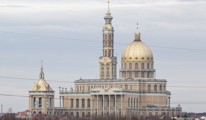 Duch Święty gromadzi wspólnoty