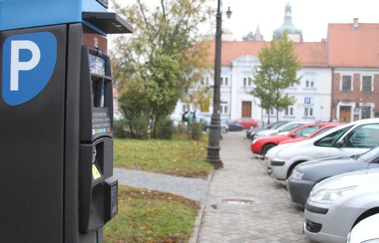Metropolia. Sosnowiec i Ruda Śląska chcą wprowadzić strefę płatnego parkowania