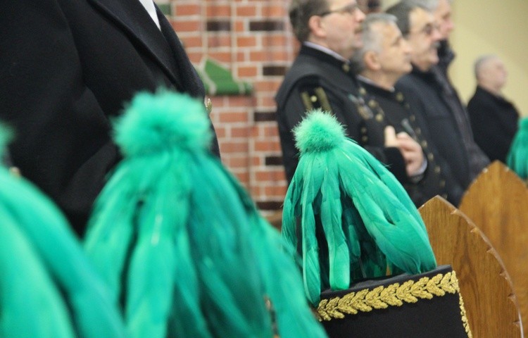 Ruda Śląska-Bielszowice. Abp senior Wiktor Skworc: Budujcie swoją przyszłość na skale!