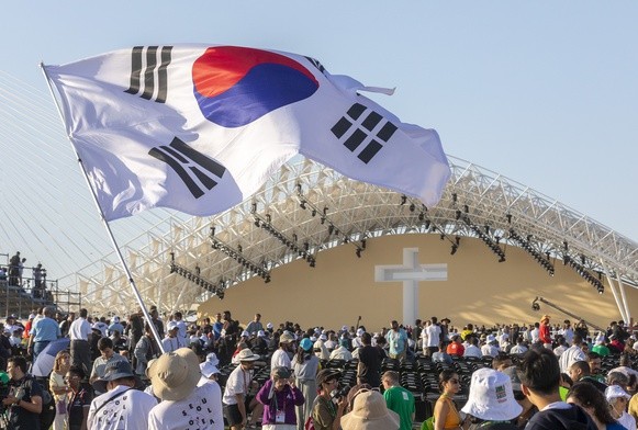 Koreańska flaga podczas ŚDM w Lizbonie