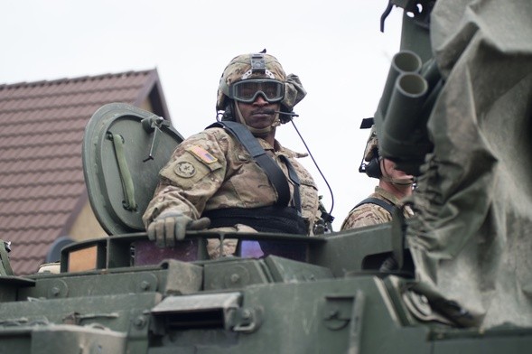 Rz: Kongres i Pentagon rozważają zwiększenie obecności wojsk USA w Polsce