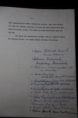 Ostatnia karta orędzia z podpisami polskich biskupów