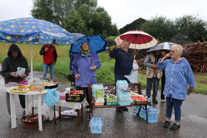 Pielgrzymka na Jasną Górę. Pierwszy dzień cz. 1