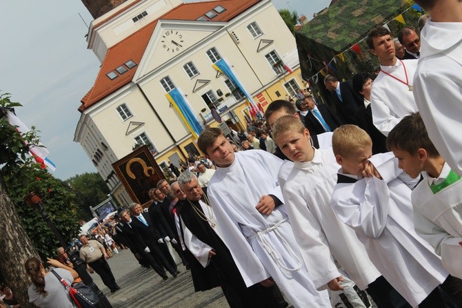 Pułtusk. Procesja do bazyliki