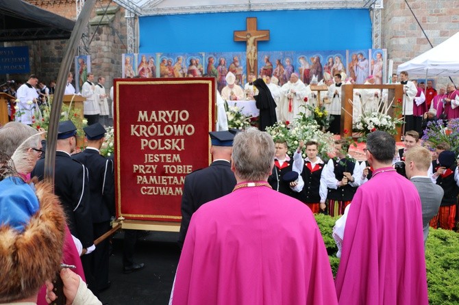 Diecezja płocka żegna Czarną Madonnę