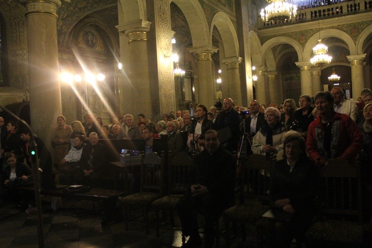 Koncert papieski w katedrze płockiej