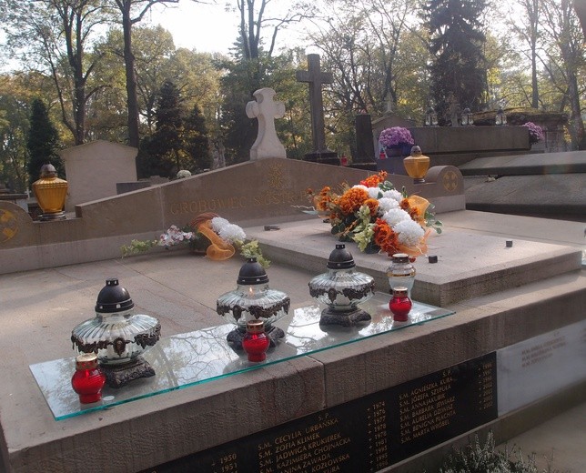 1 listopada na cmentarzu Rakowickim
