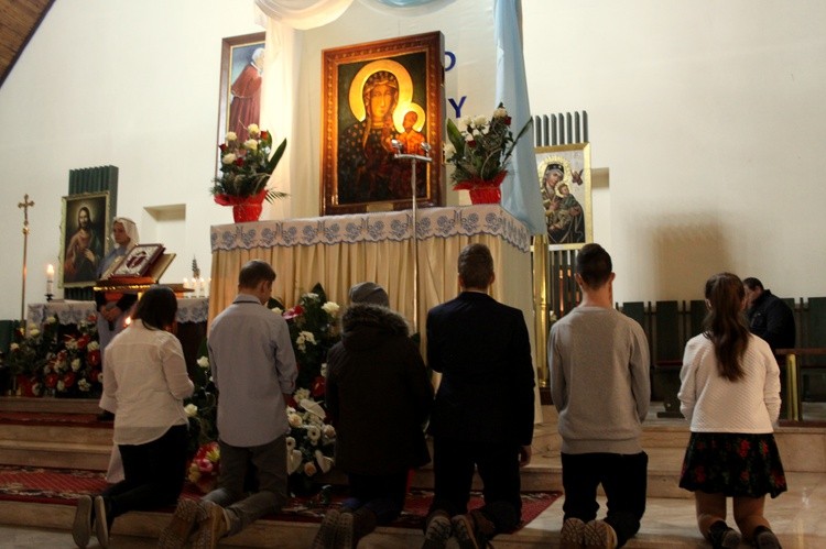 Modlin. Nawiedzenie w parafii św. Maksymiliana Kolbego
