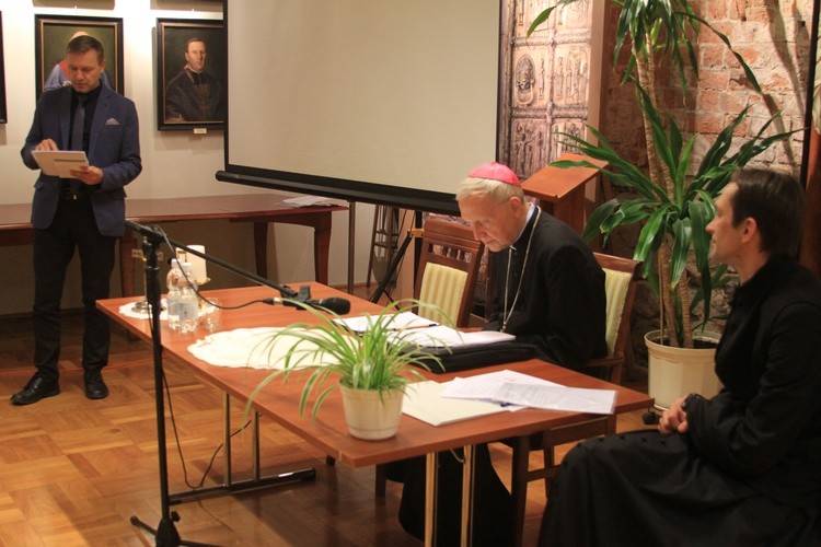 Płock. Spotkanie Diecezjalnej Rady Ruchów i Stowarzyszeń Katolickich