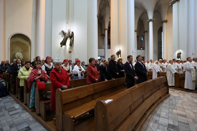 Msza św. w intencji abp. Damiana Zimonia cz.2