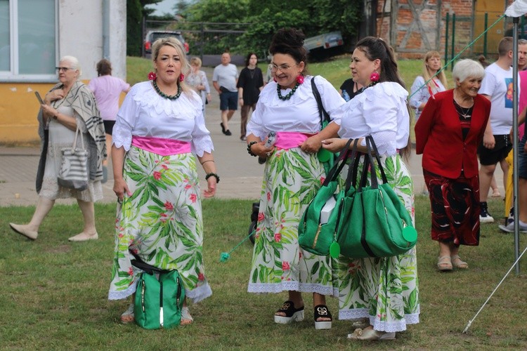 Rodzinnie i parafialnie z okazji Dnia Dziecka