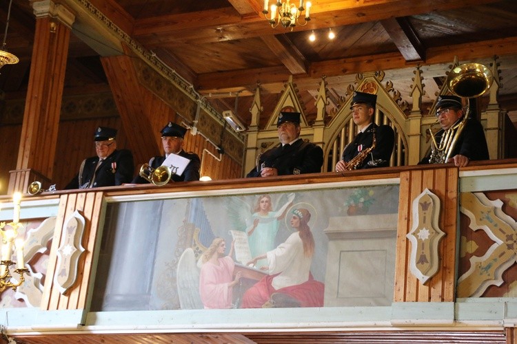Chociszewo. Uroczystości przy mogile Męczenników Fortu III w Pomiechówku