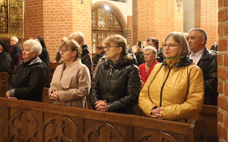 Instalacja kanoników kapituły katedralnej