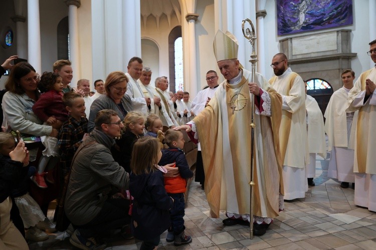 Msza św. w intencji abp. Damiana Zimonia cz.2