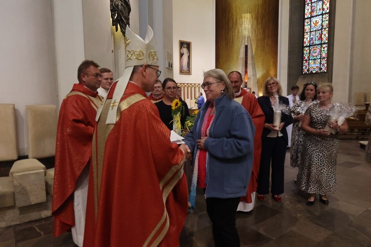 Jubileusz katechetów i nauczycieli w katedrze cz. 2