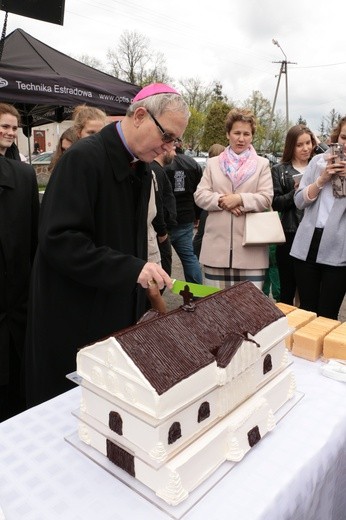 Jubileusz parafii w Karniewie