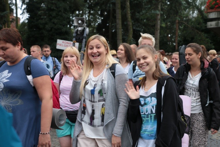 Pierwszy dzień pielgrzymki - przedpołudnie