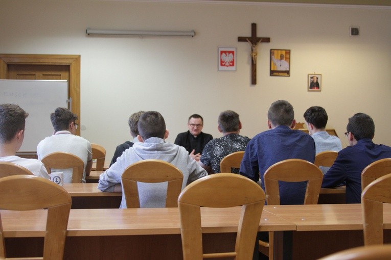 24 godziny w seminarium