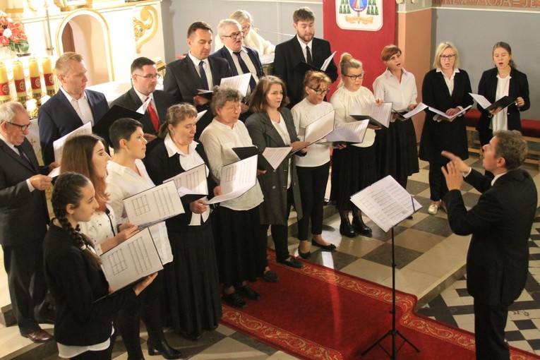 Byli alumni-żołnierze w Pomiechowie