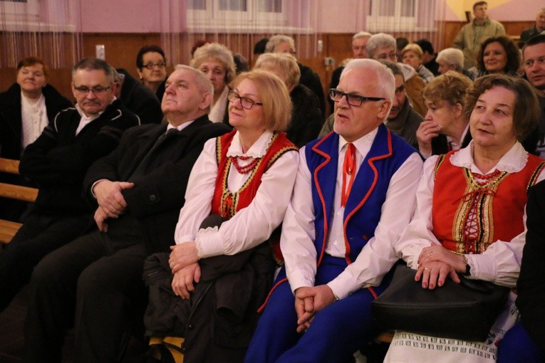 Kolędowanie w Wężewie
