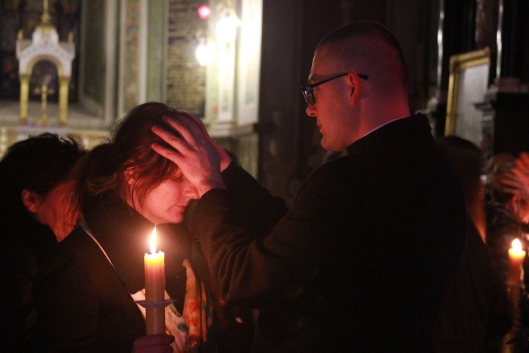 Droga Światła w katedrze