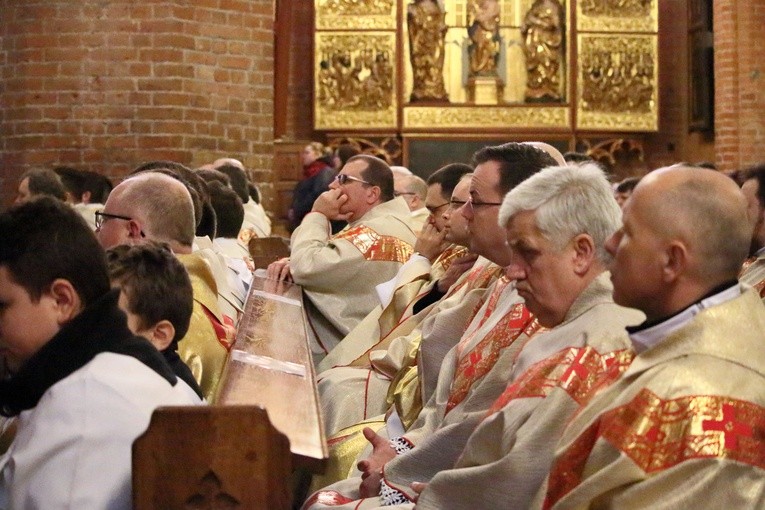Wielki Czwartek - Msza Krzyżma św.