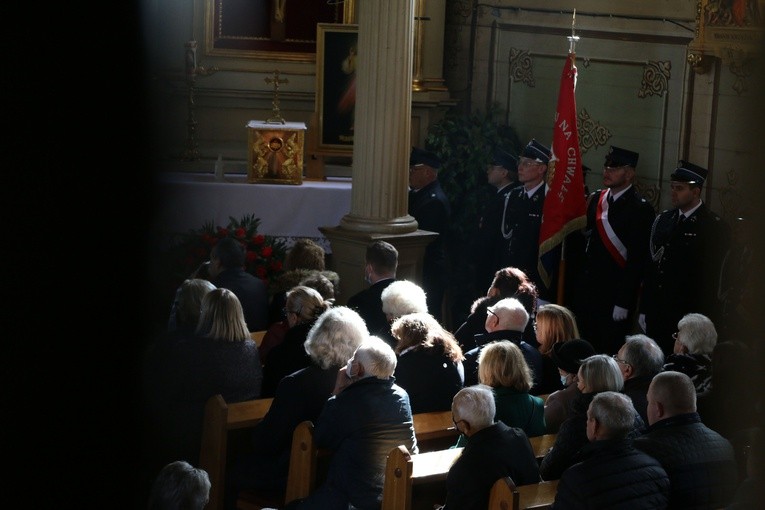 Lekowo. Pogrzeb ks. Tadeusza Janowskiego
