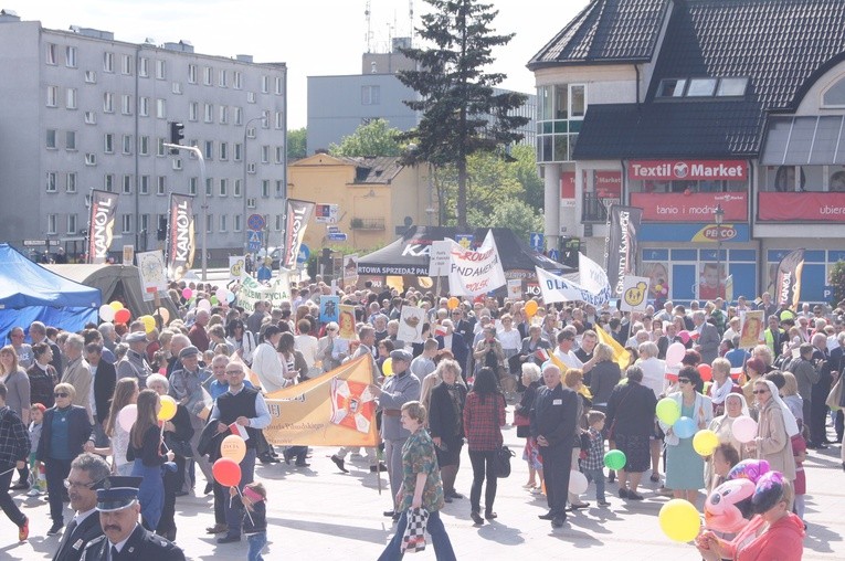 Marsz dla Życia i Rodziny w Ciechanowie 2015