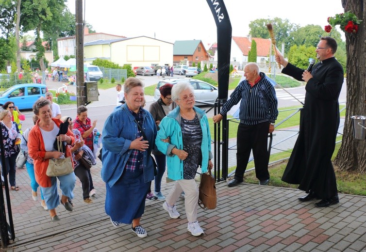 Msza św. odpustowa w Lubieszewie