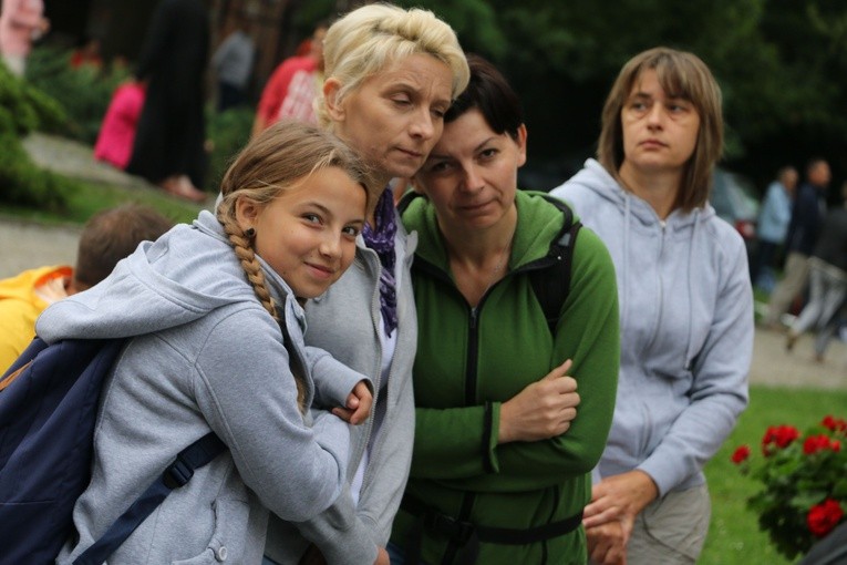 Początek pielgrzymki na Jasną Górę