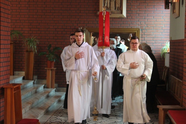 Abp Mieczysław Mokrzycki w Mławie. Cz. I