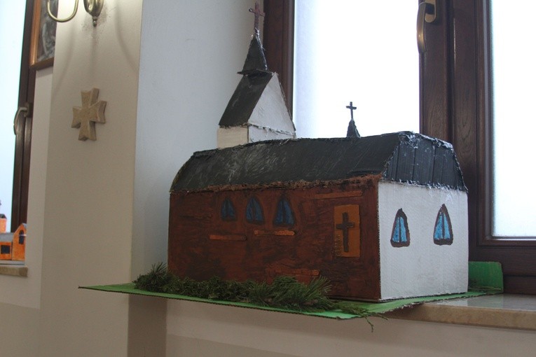 Skępe. Jubileusz parafii i konsekracja ołtarza