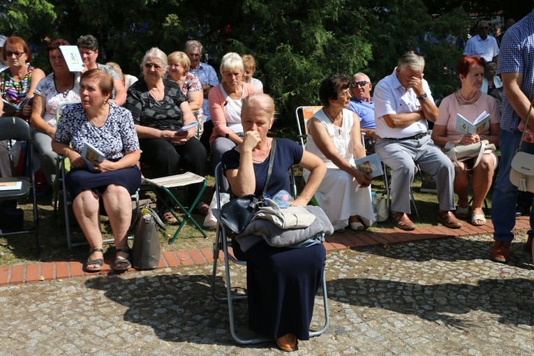 Koronacja w Smardzewie. Część I