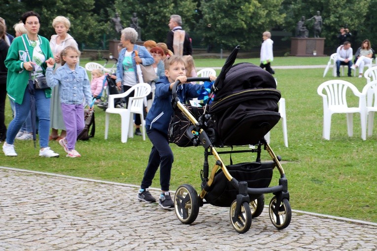 Pielgrzymka. Wejście na szczyt - cz. 2