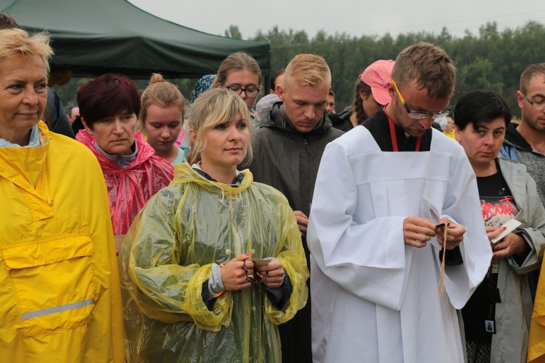 Piąty dzień pielgrzymki - Msza św. 