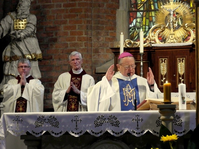 Śp. biskup Gerard Kusz (1939-2021)