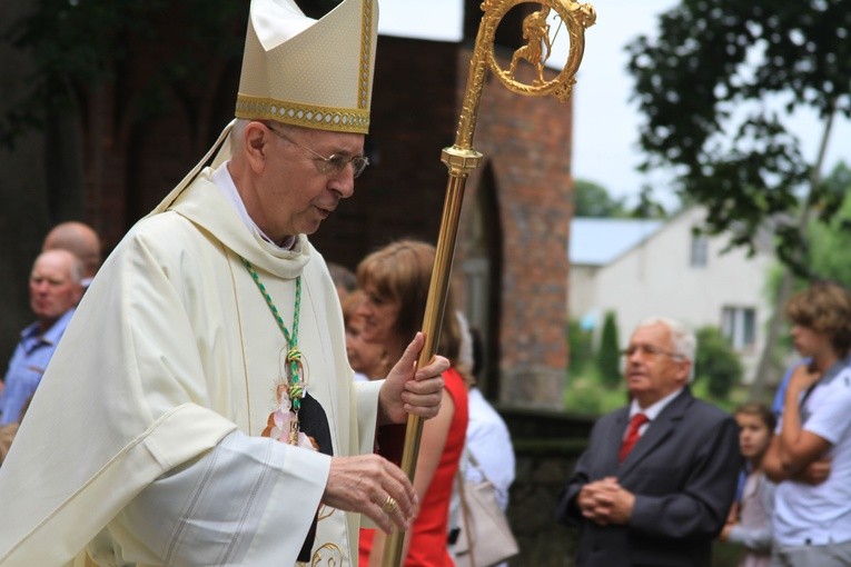 Abp Stanisław Gądecki w Rostkowie