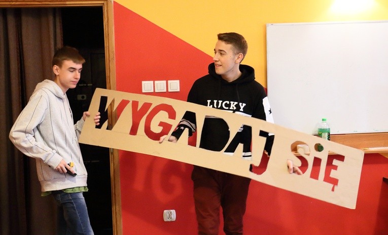 Przygotowania do rekolekcji - "Chcemy słuchać Boga"