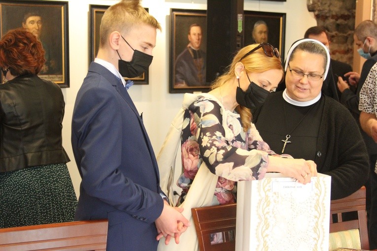 Płock. Laureaci Diecezjalnego Konkursu Biblijnego