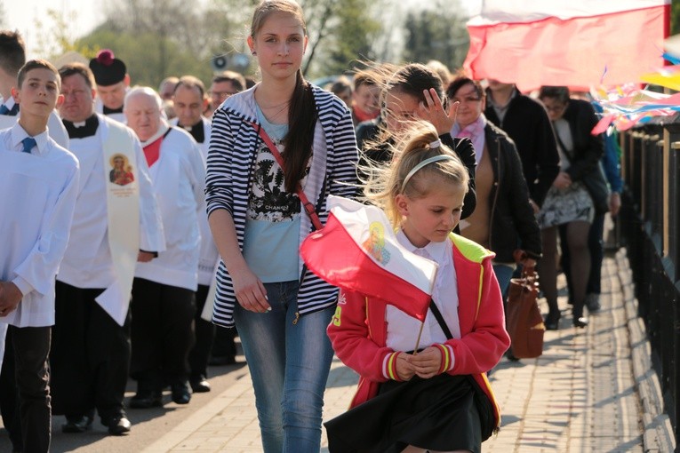 Ruże. Nawiedzenie w parafii świętych Apostołów Piotra i Pawła