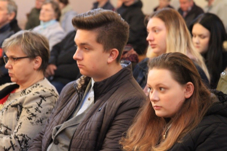 Episkopat w Płocku. Msza w kolegiacie